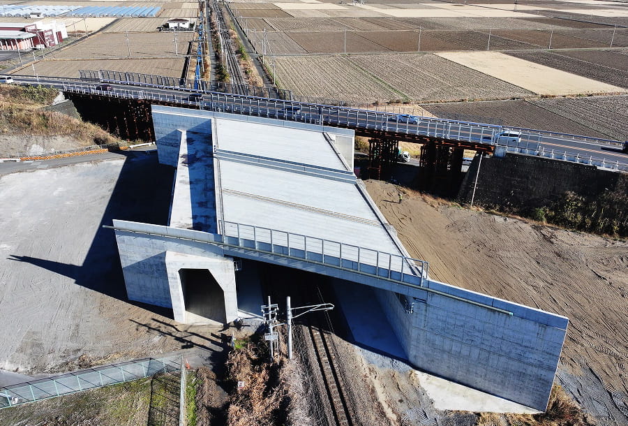 玉戸・下館間玉戸こ線道路橋架替2工事のサムネイル画像です