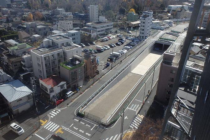 トンネル