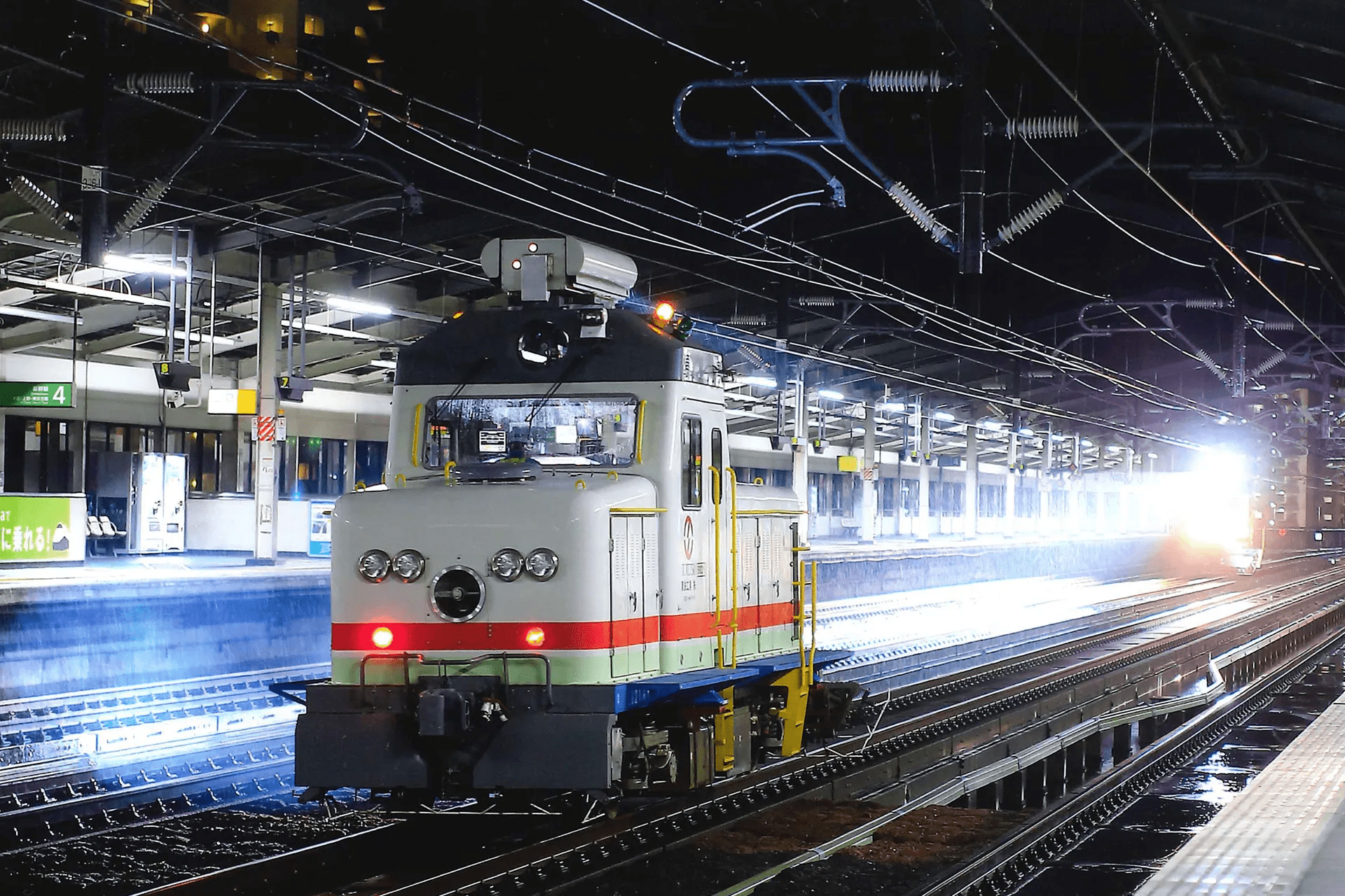 JR東北新幹線 確認車作業のサムネイル画像です