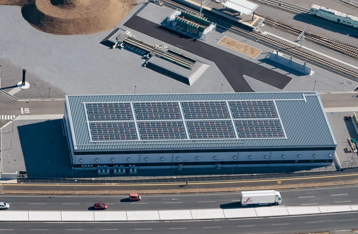 東鉄総合研修センター太陽光発電設備設置工事のサムネイル画像です